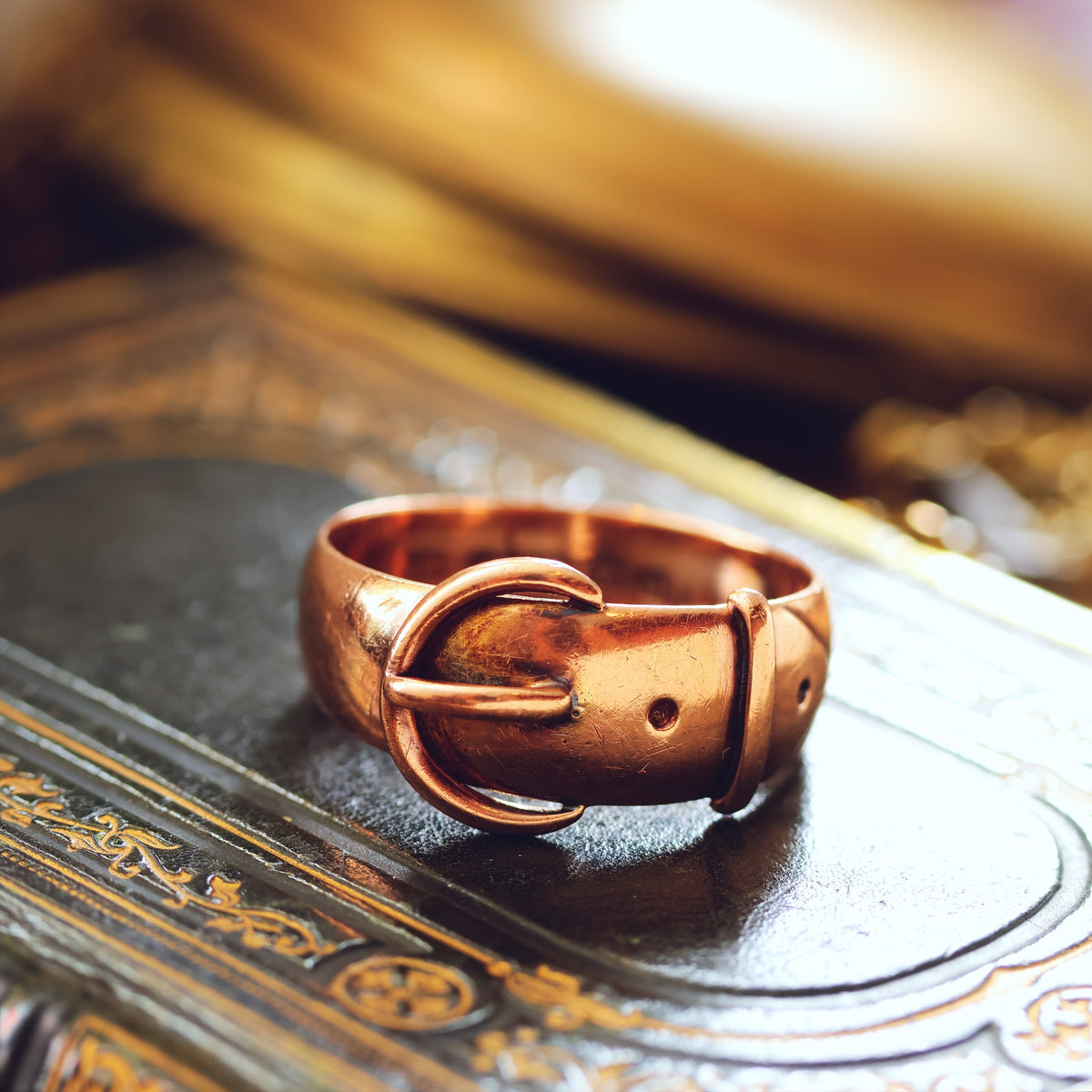 Scarce Date 1912 Men's 'Fidelity' Buckle Wedding Ring