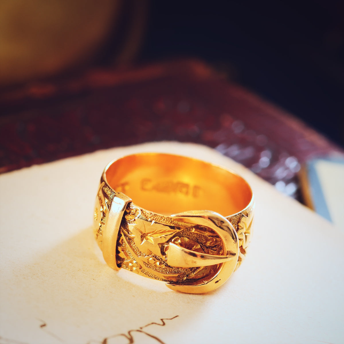 Antique Date 1914 18ct Gold 'Fidelity' Buckle Wedding Ring