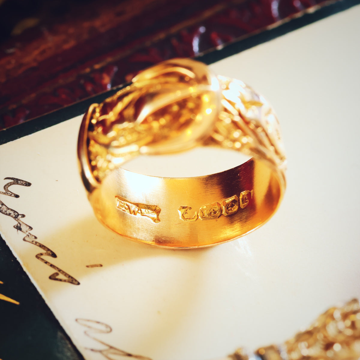 Antique Date 1914 18ct Gold 'Fidelity' Buckle Wedding Ring