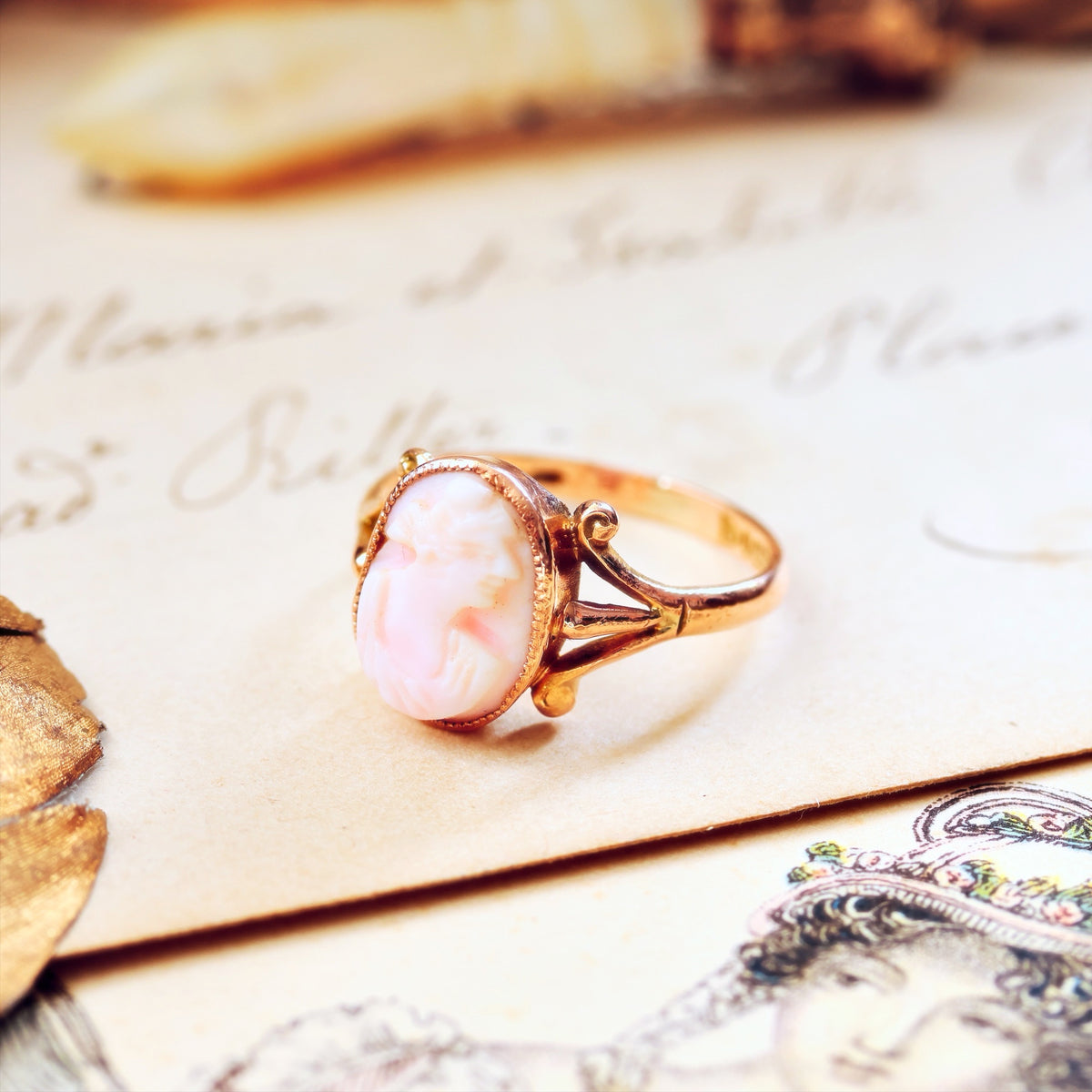 Date 1917 Grecian Goddess Shell Cameo Ring