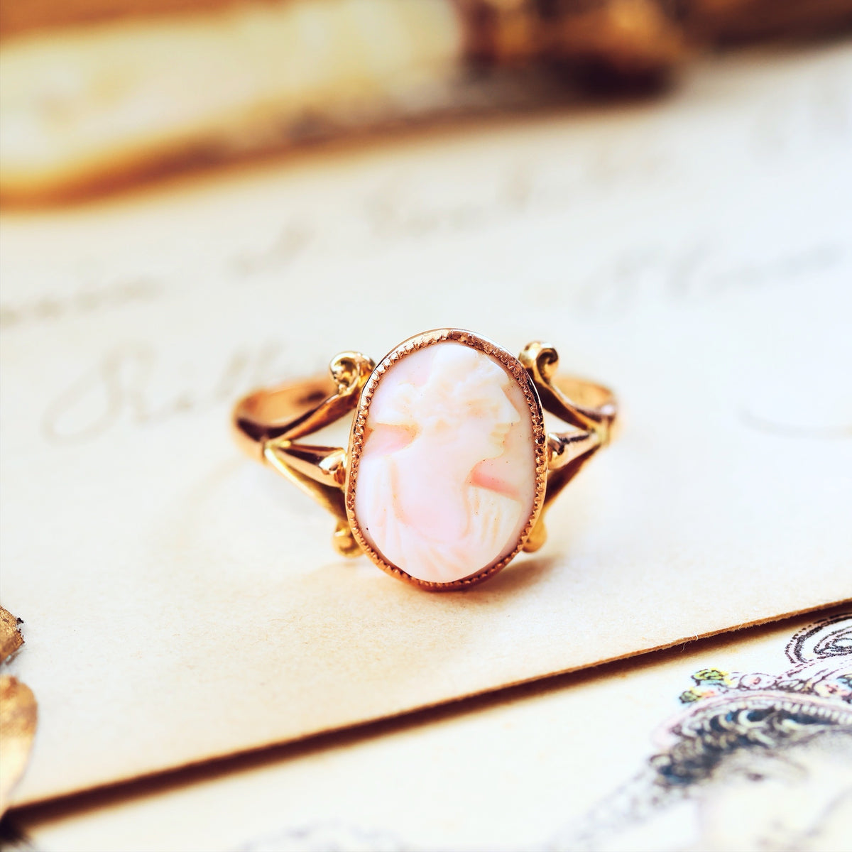 Date 1917 Grecian Goddess Shell Cameo Ring