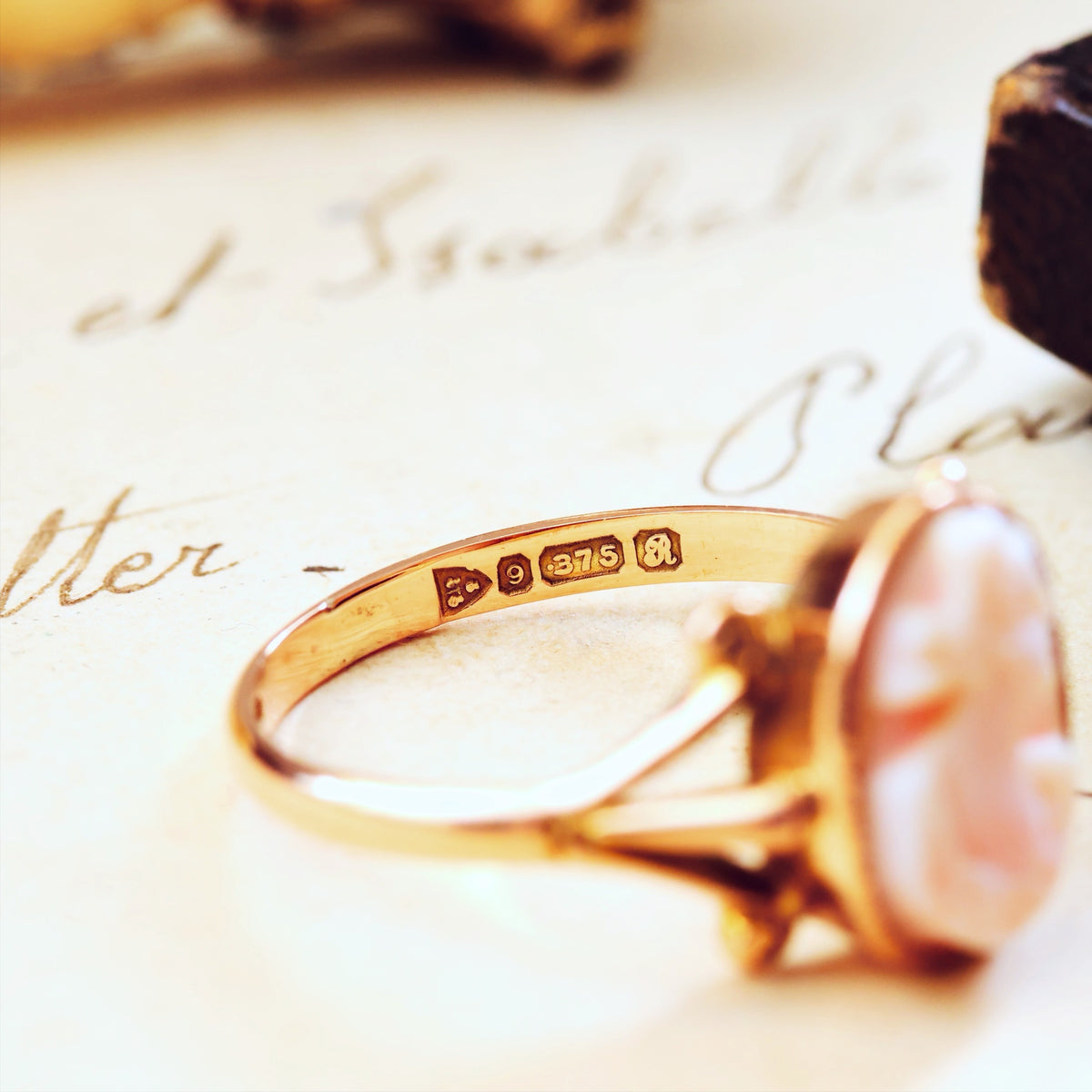 Date 1917 Grecian Goddess Shell Cameo Ring