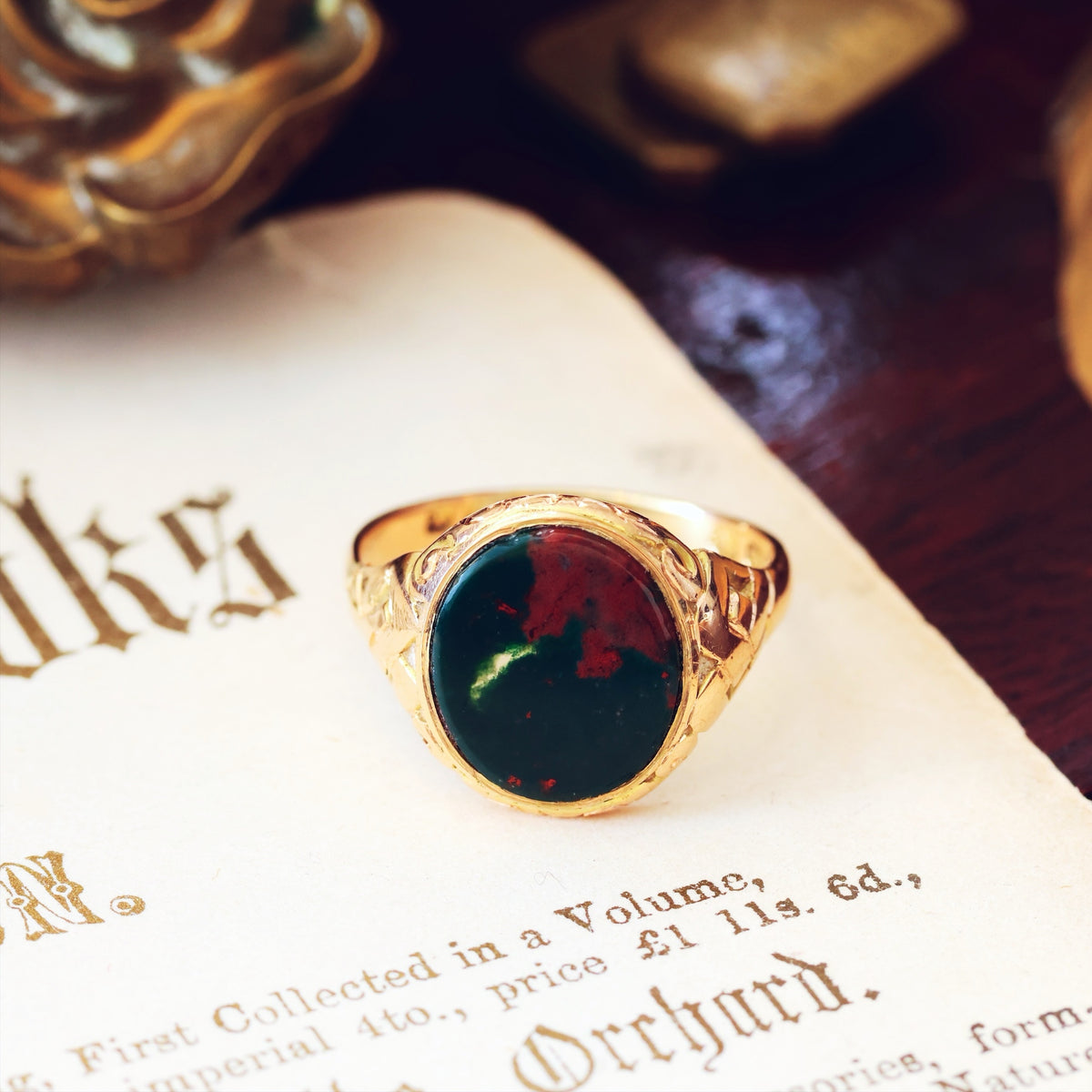 Date 1922 15ct Gold Bloodstone Unisex Signet Ring