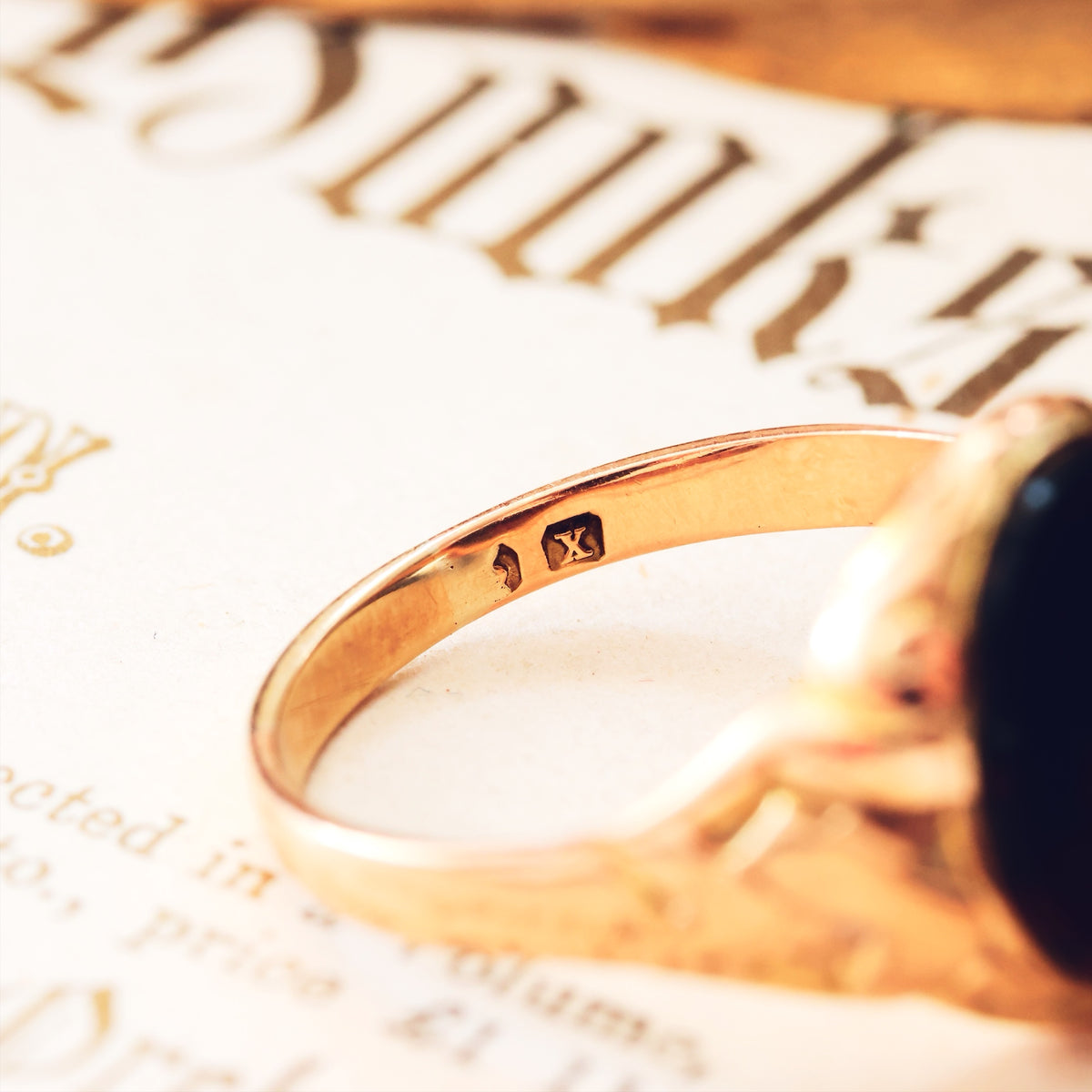 Date 1922 15ct Gold Bloodstone Unisex Signet Ring