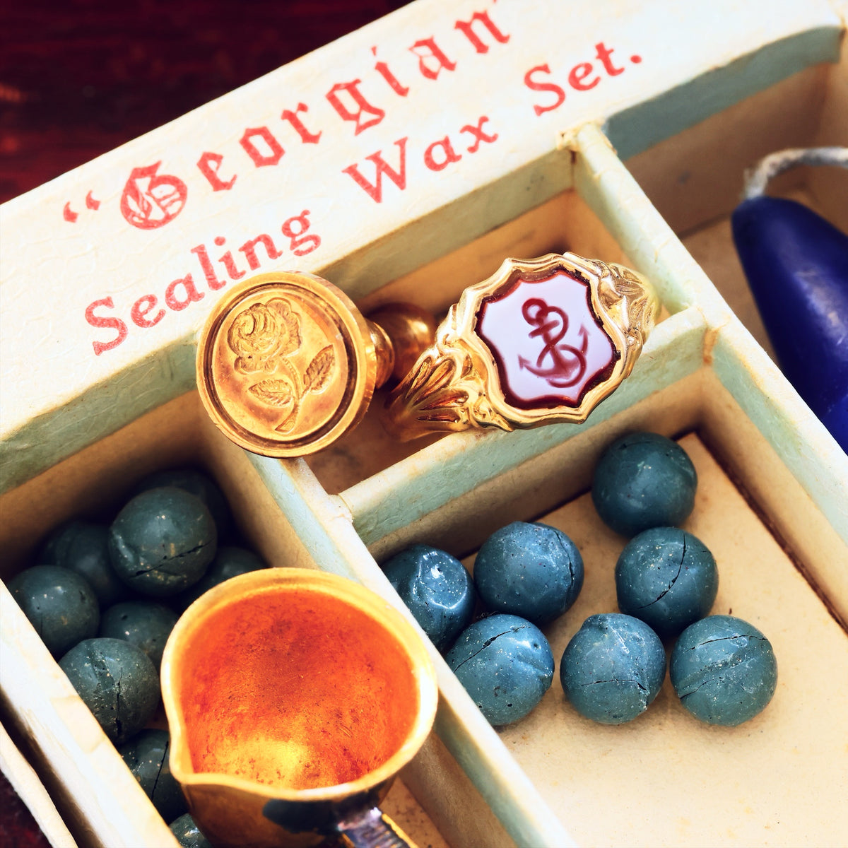 Date 1922 Shield Shaped Sardonyx Anchor Signet Ring