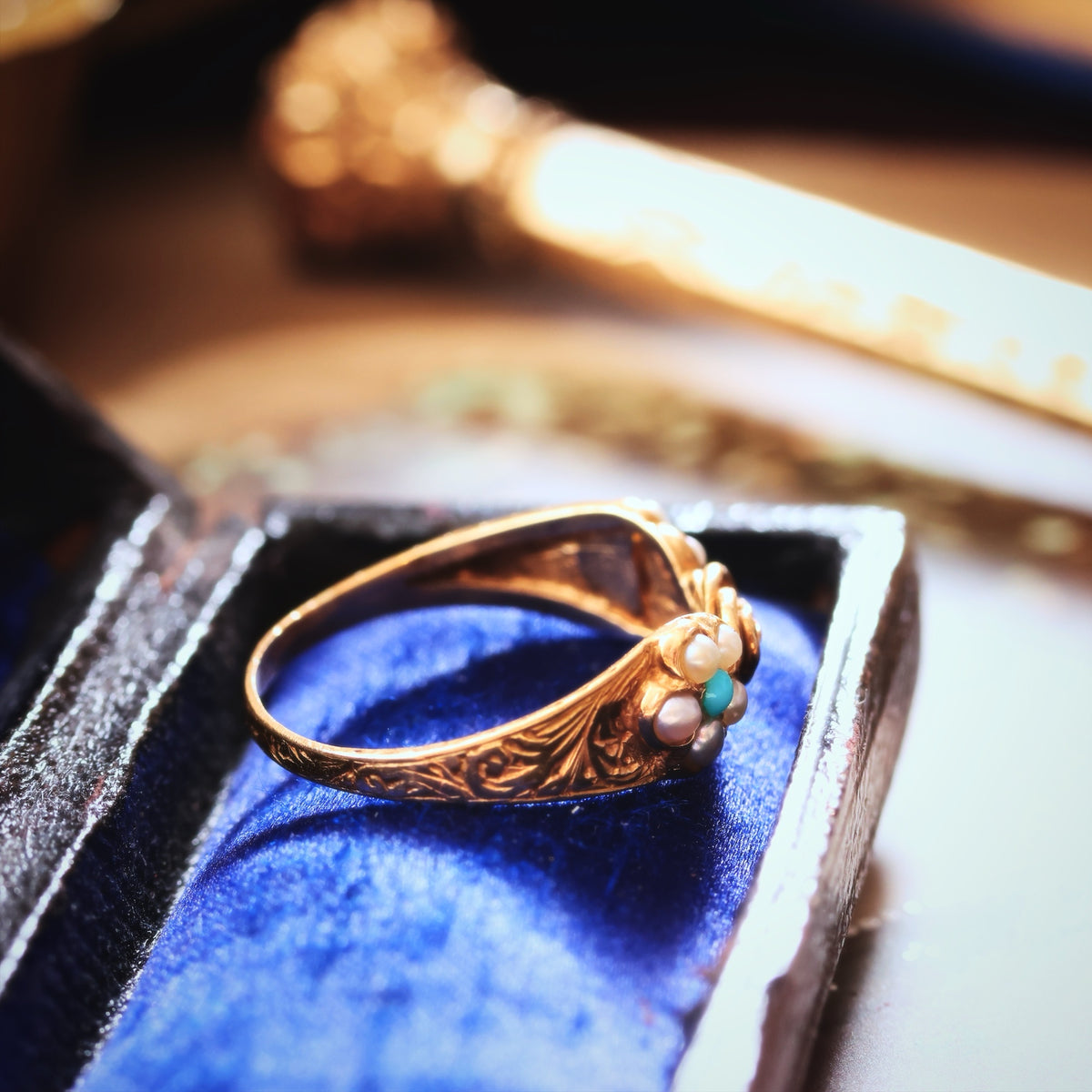 Antique Forget-me-not Turquoise & Wild Pearl Ring