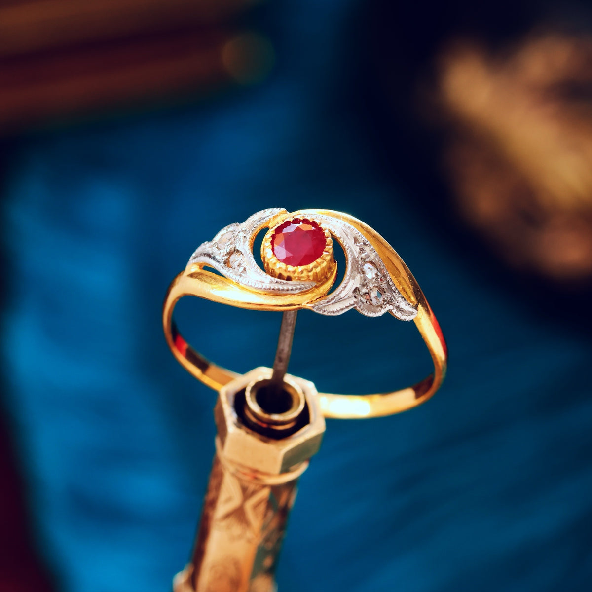 Cute French Art Nouveau Ruby & Diamond Ring
