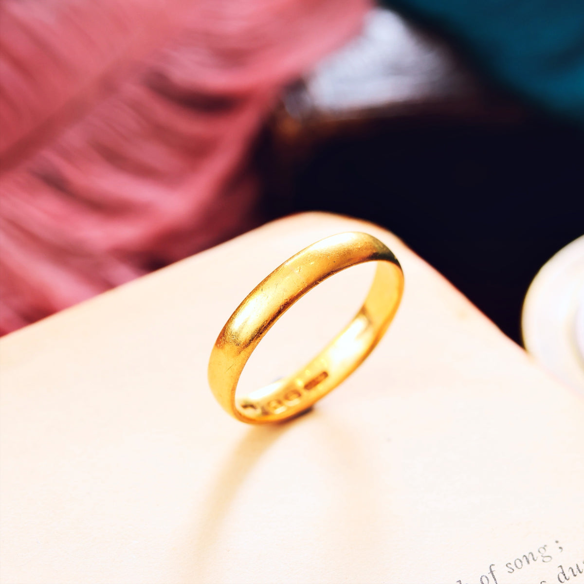Scarce Gent's Victorian 22ct Gold Wedding Band