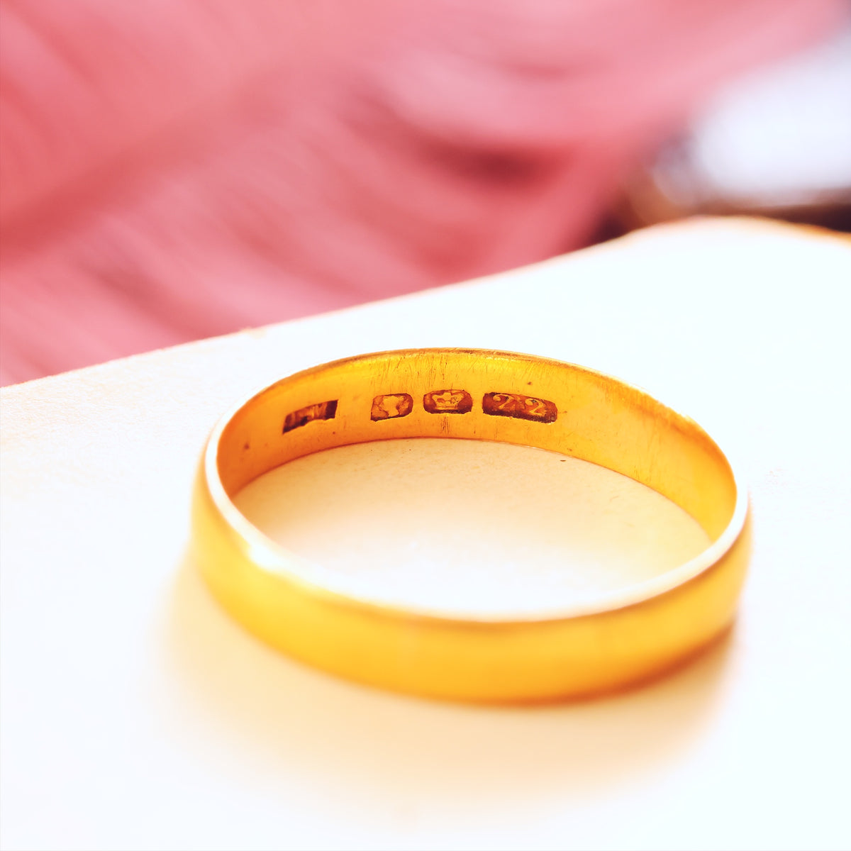 Scarce Gent's Victorian 22ct Gold Wedding Band