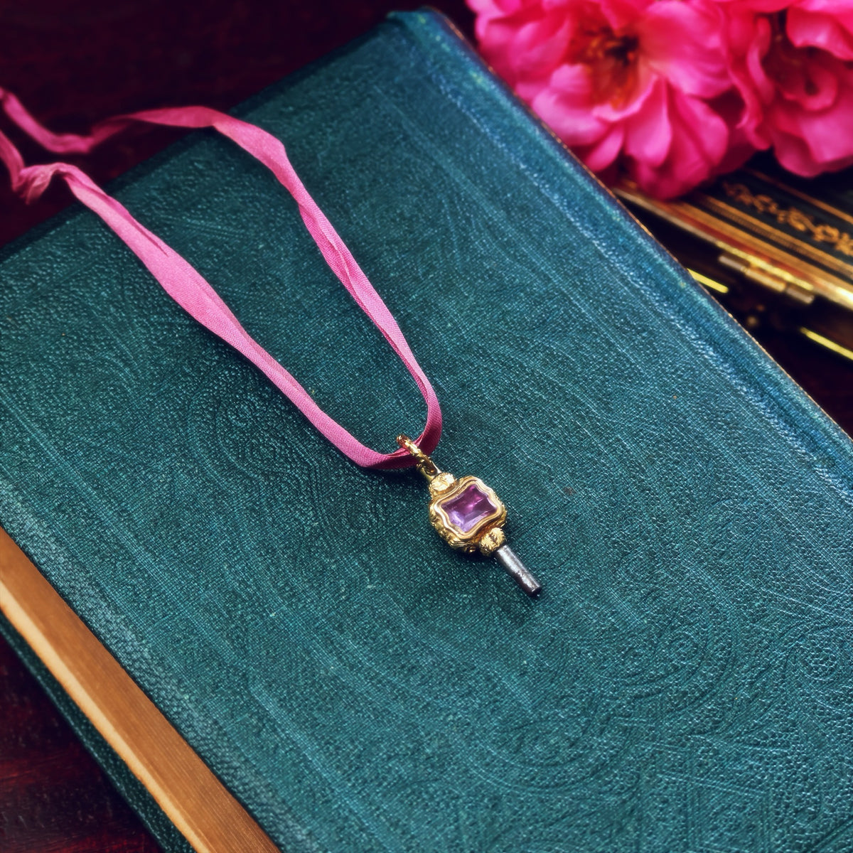 Petite Georgian Ornamental Rococo Watch Key