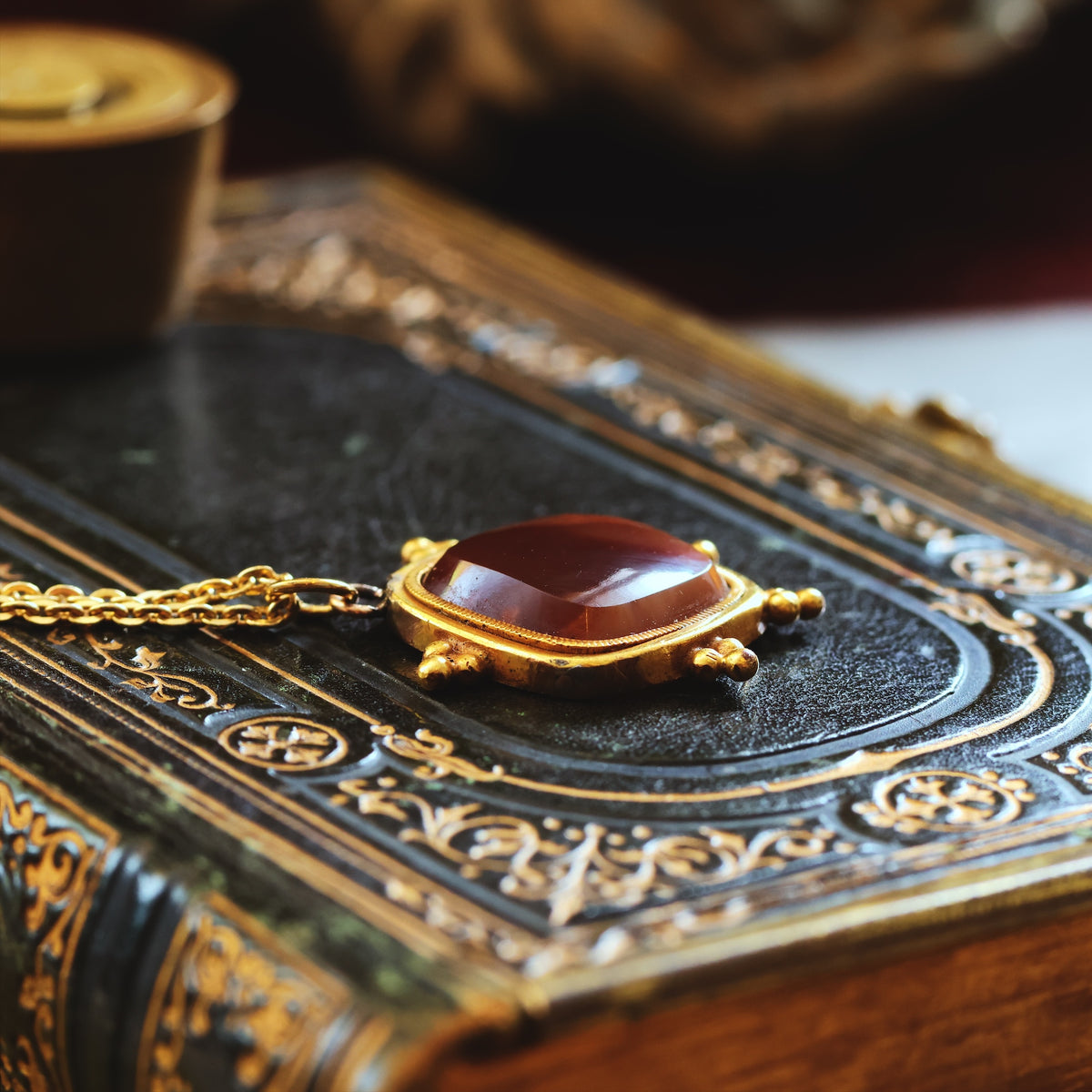 Georgian Specimen Agate Necklace