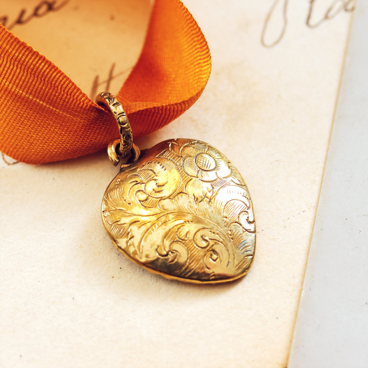 Heart Shaped Rococo Styled Georgian Picture Locket
