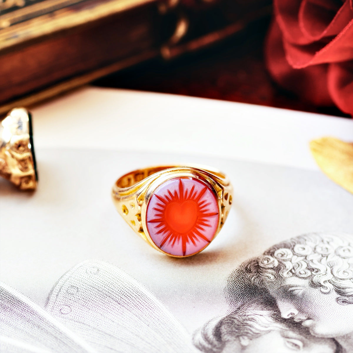 Antique Intaglio Sardonyx Signet Ring