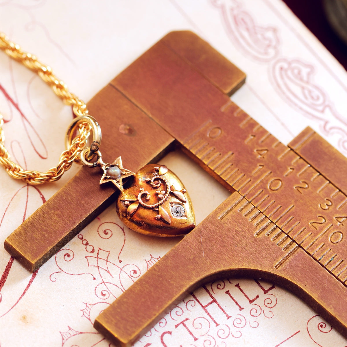 Antique Keepsake Victorian Diamond Heart Pendant