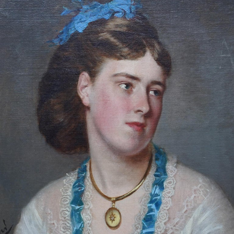 Large Victorian 'Roses for LOVE' Locket