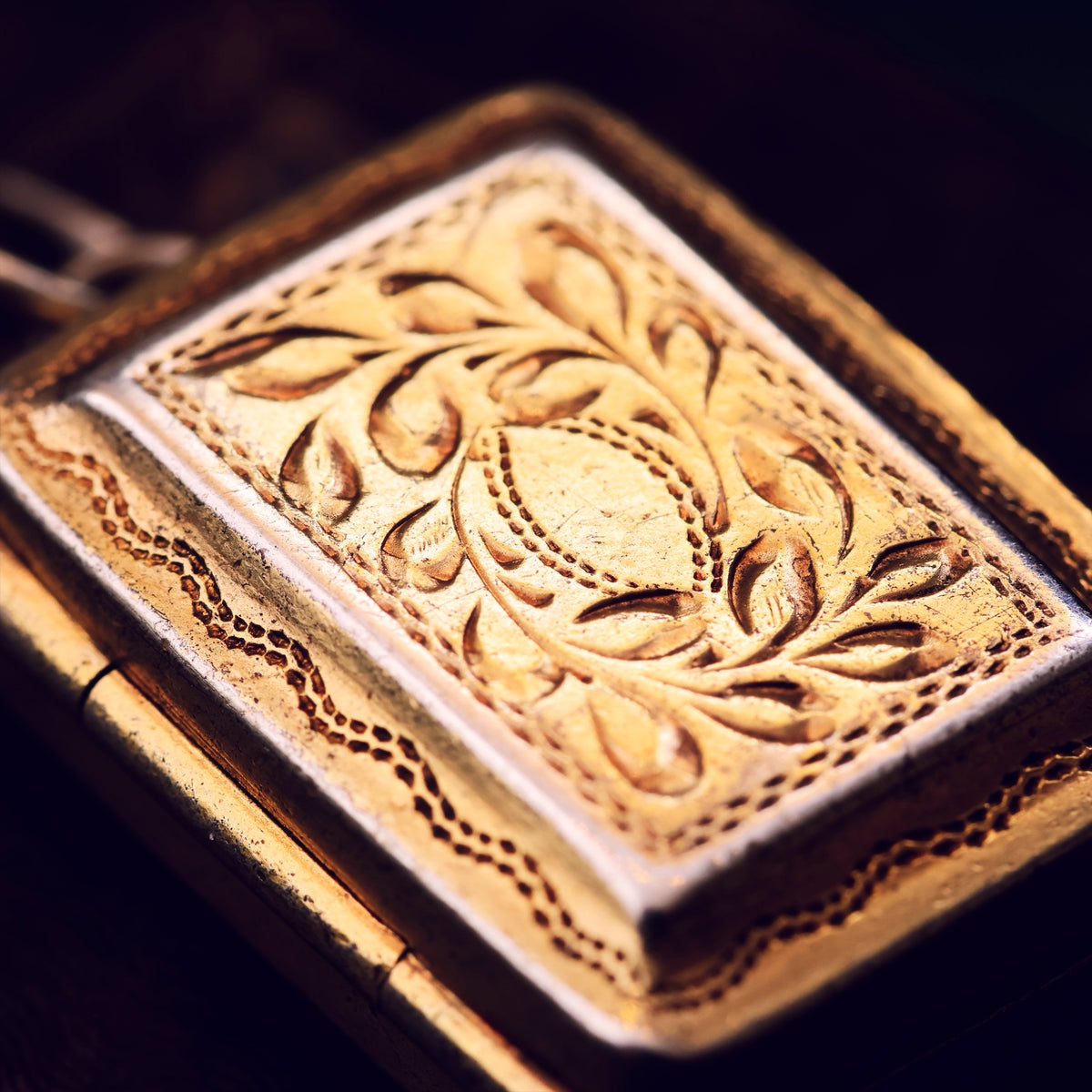 Miniature Date 1823 Georgian Silver Gilt Vinaigrette