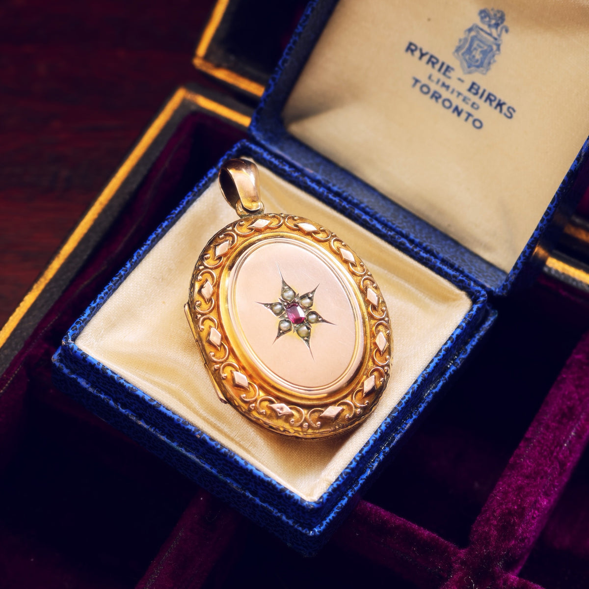 Antique Oval Garnet & Pearl Gold Locket