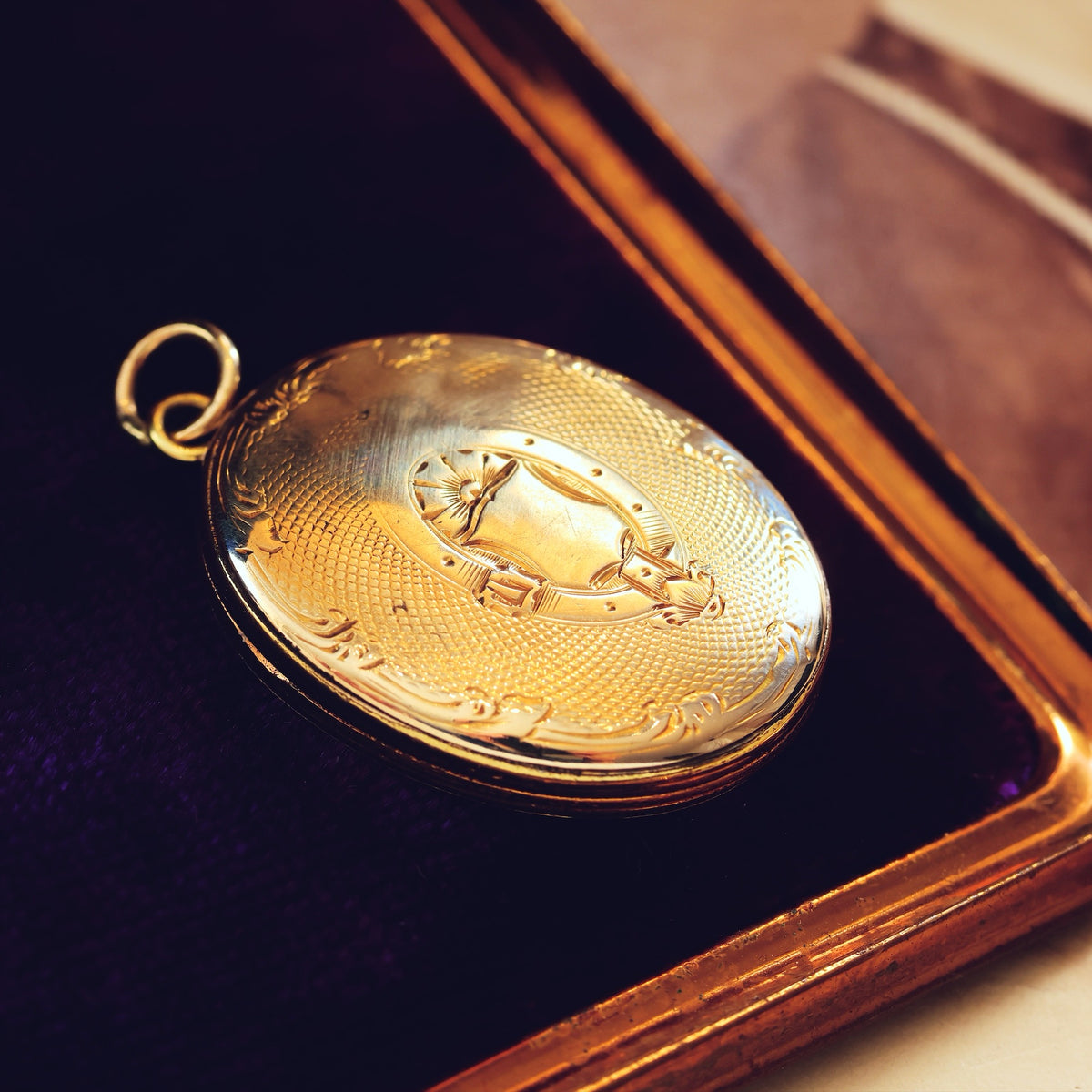 Antique Oval Roses & Fidelity Gold Locket