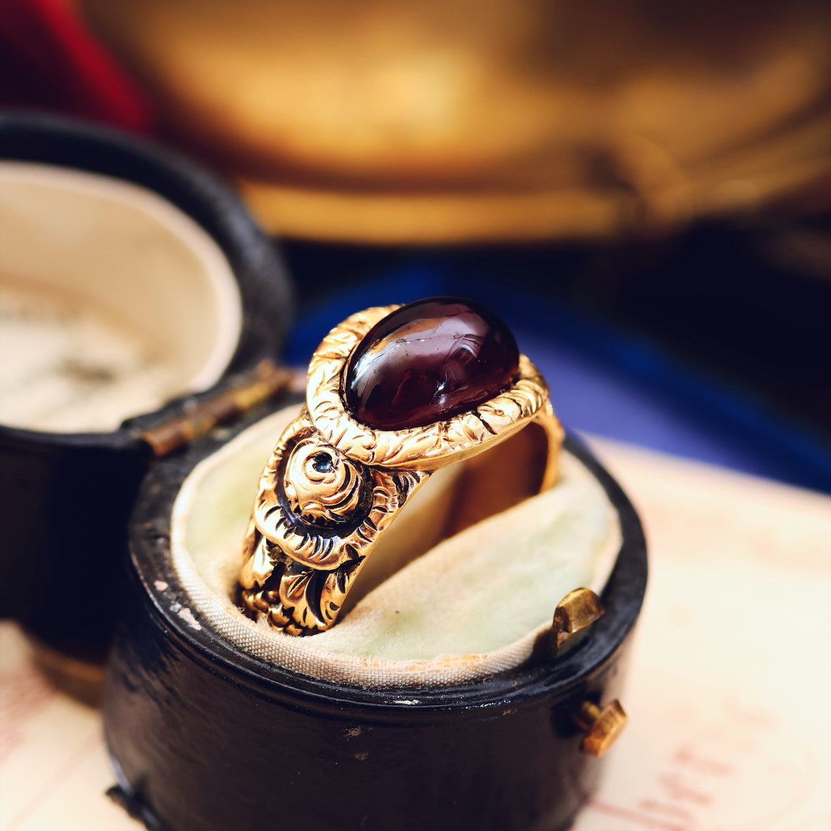 Rare Georgian Repousse Rococo Garnet Ring