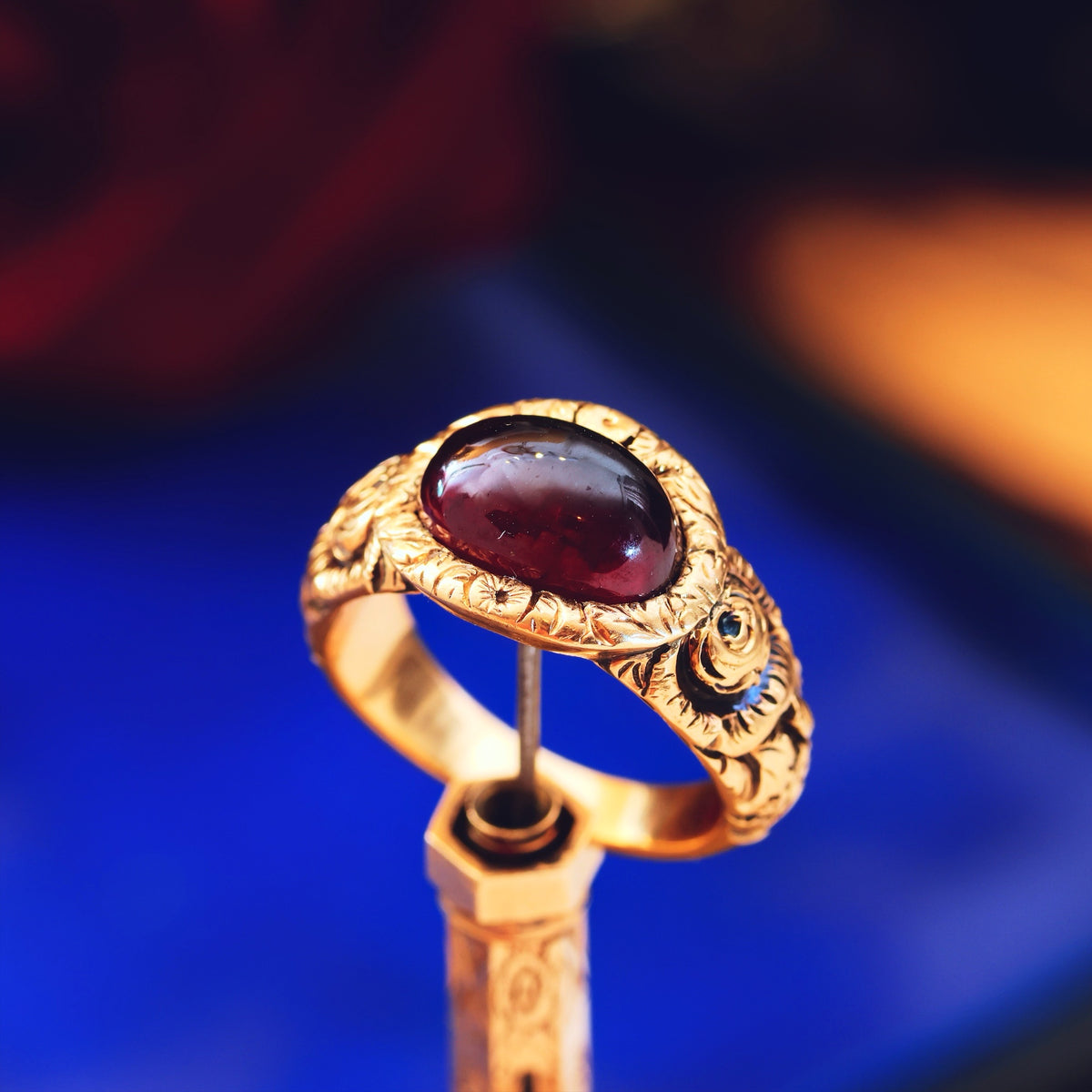 Rare Georgian Repousse Rococo Garnet Ring