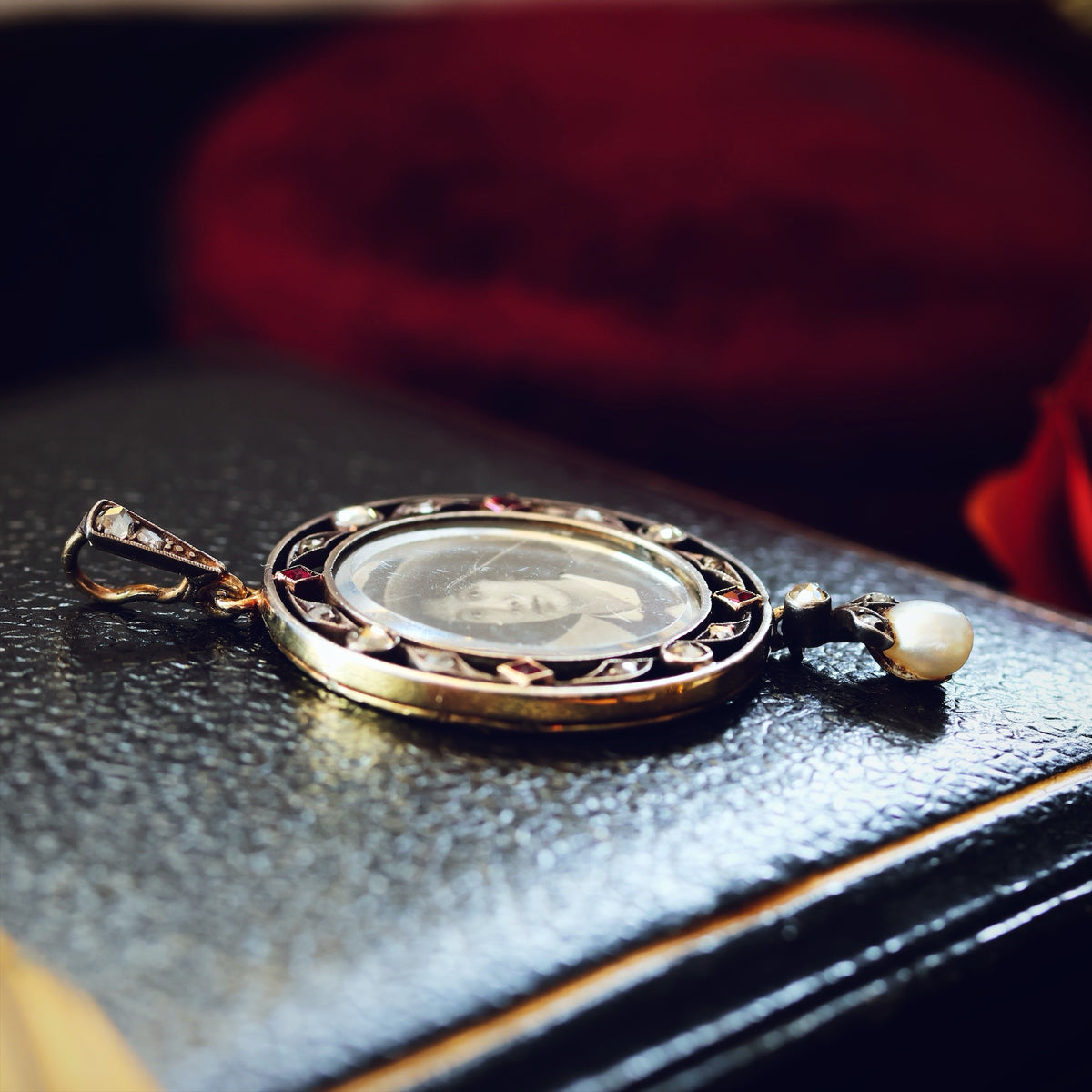 Antique Date 1913 Ruby, Diamond & Pearl Picture Locket