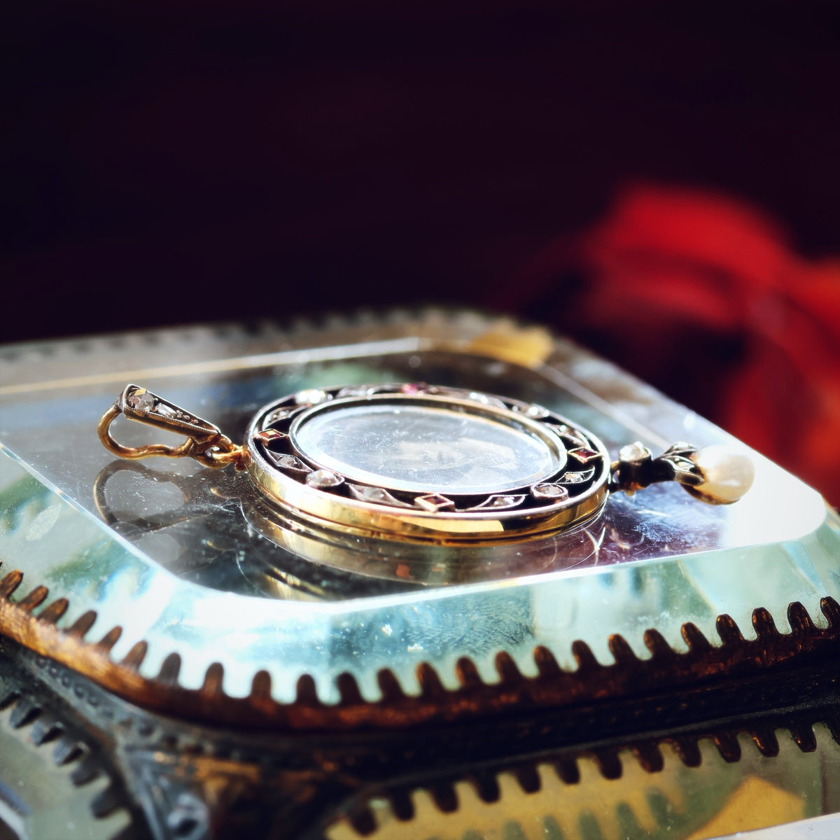 Antique Date 1913 Ruby, Diamond & Pearl Picture Locket