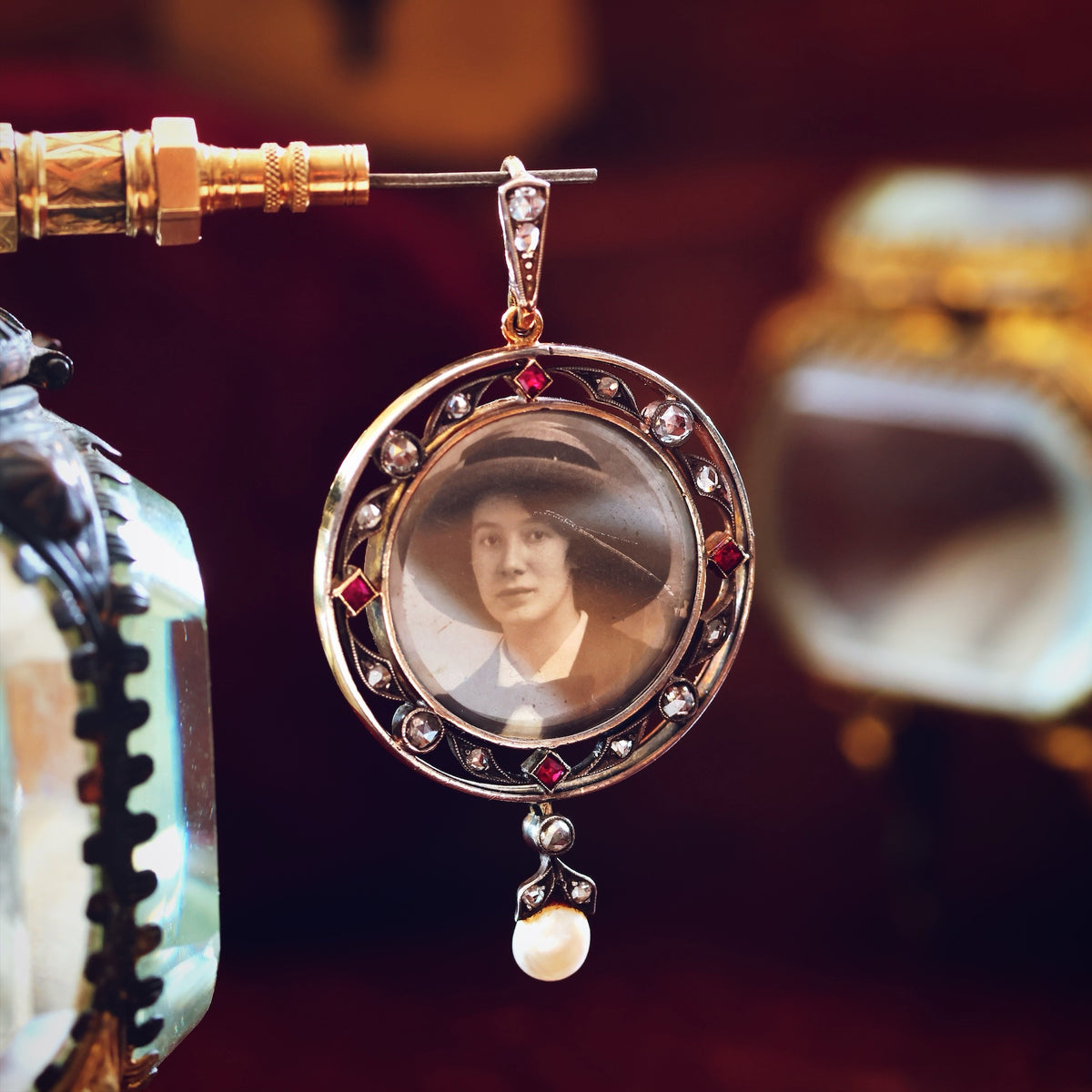 Antique Date 1913 Ruby, Diamond & Pearl Picture Locket
