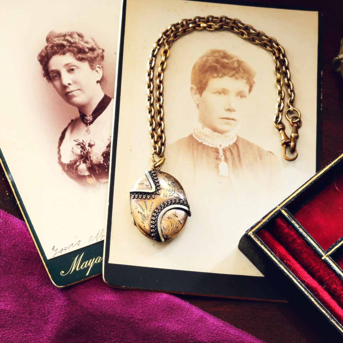 Antique Victorian Aesthetic Revival Locket