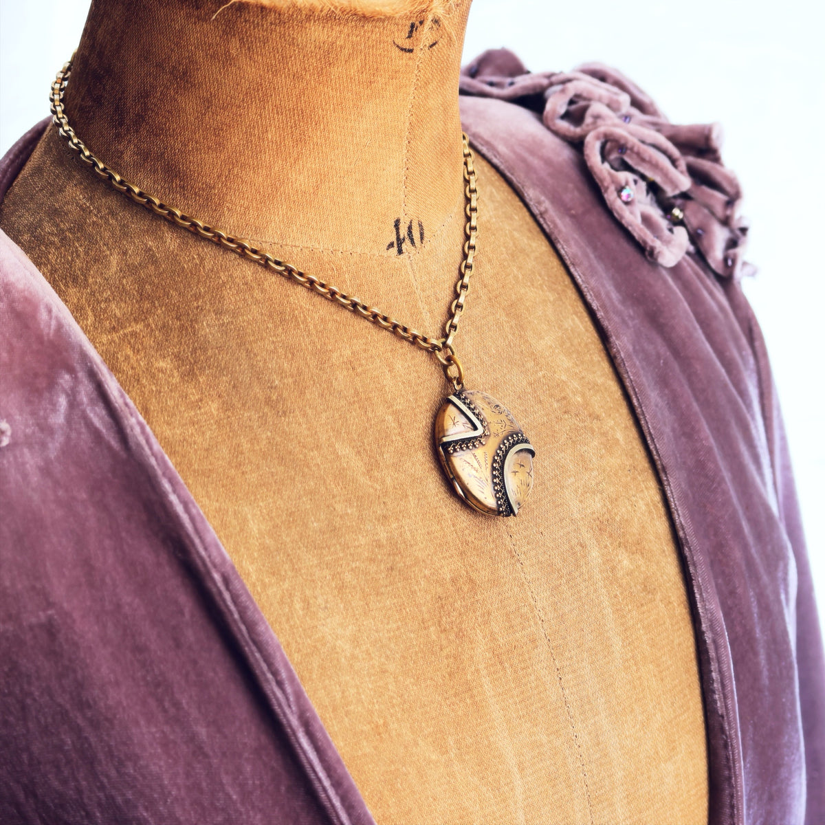 Antique Victorian Aesthetic Revival Locket
