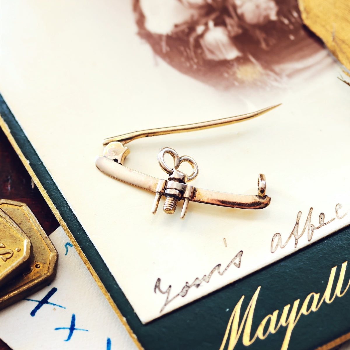 Regal Victorian Diamond Star Brooch/Pendant