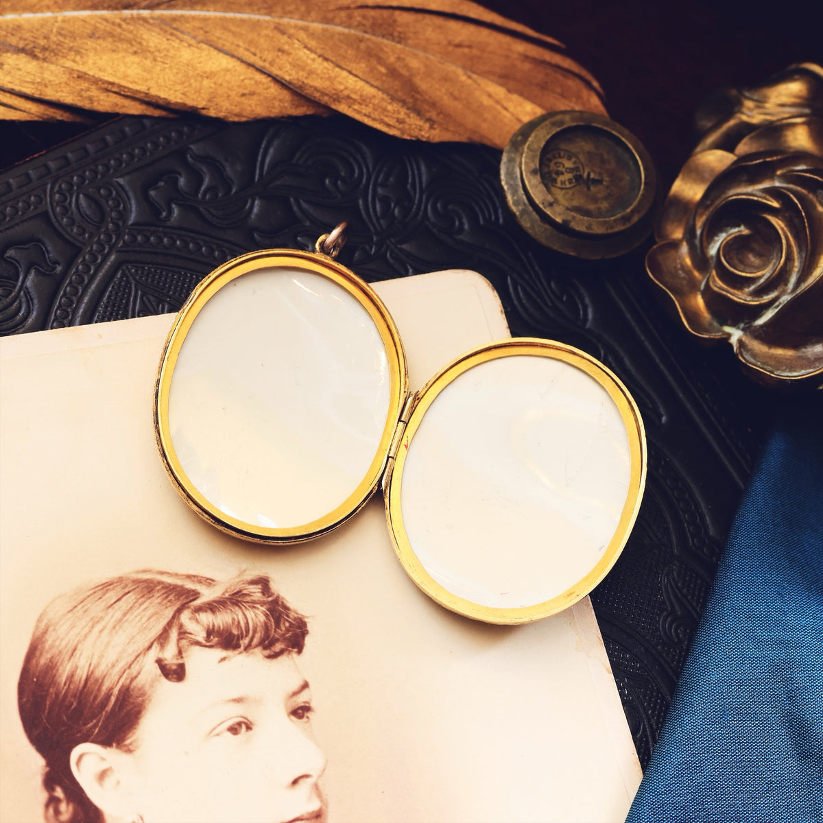 Impressive Victorian 'Florabunda' Locket