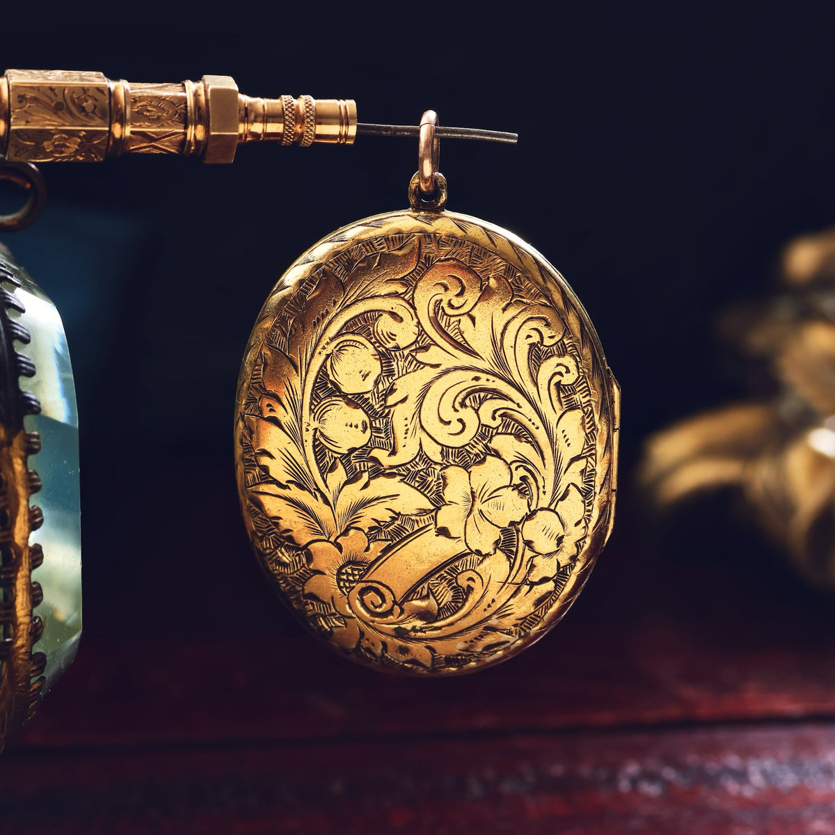 Impressive Victorian 'Florabunda' Locket