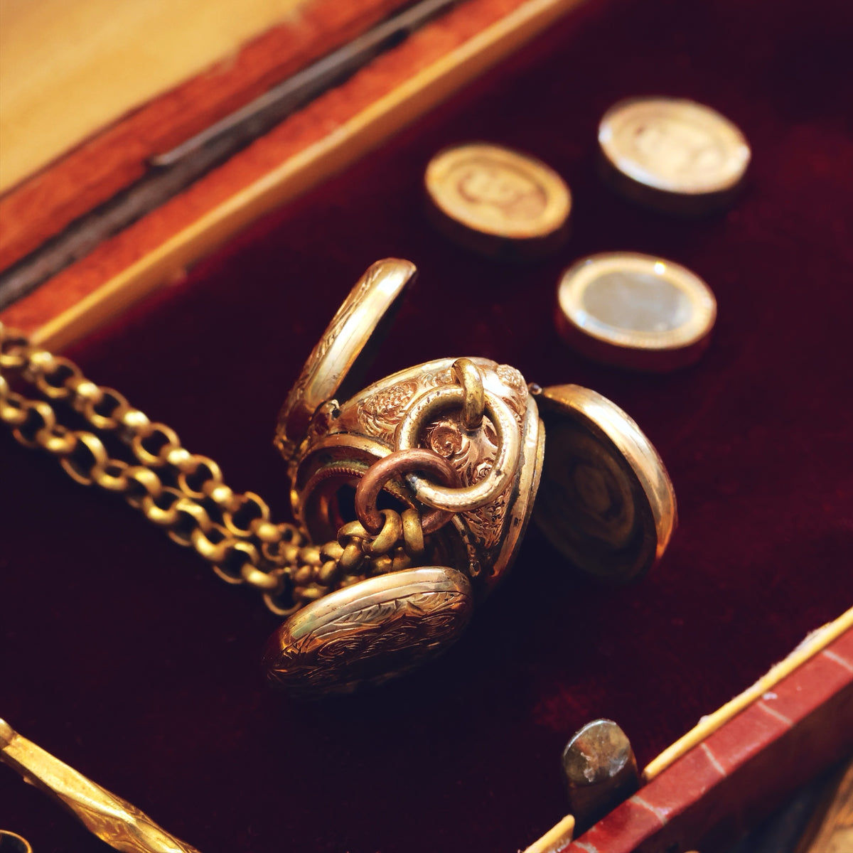 Victorian Gothic! Antique Family Locket & Chain