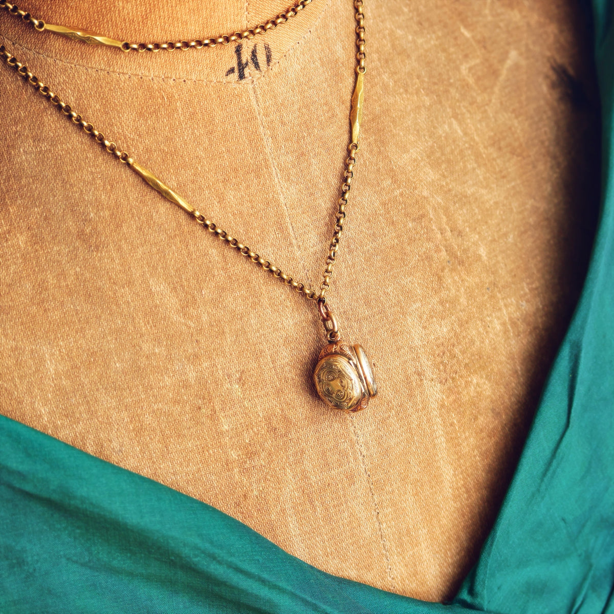 Victorian Gothic! Antique Family Locket & Chain