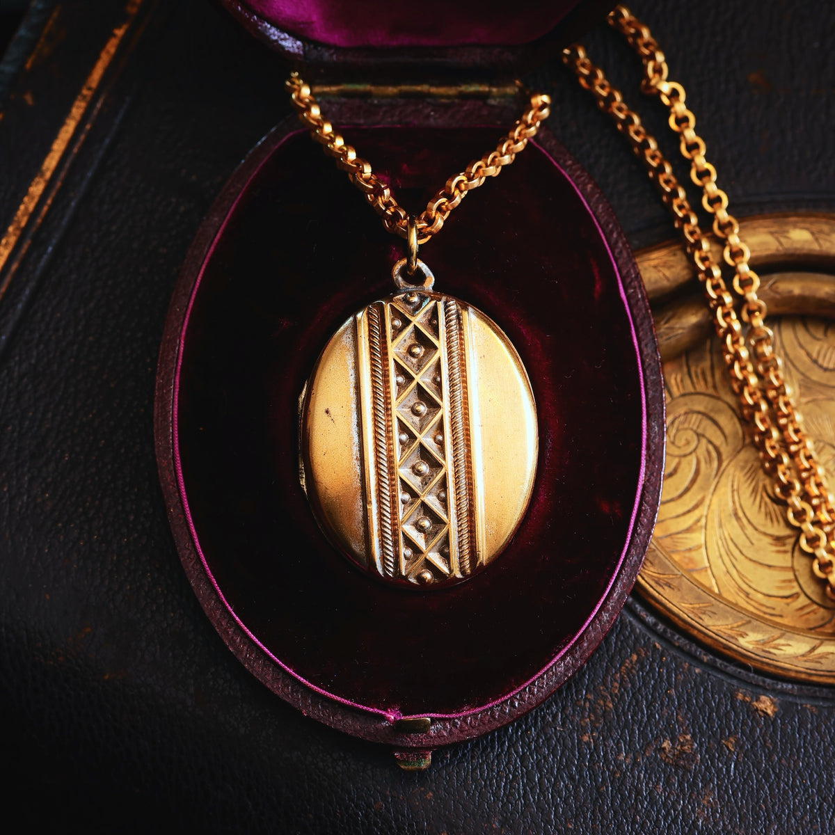 Statement Antique Victorian Locket & Chain
