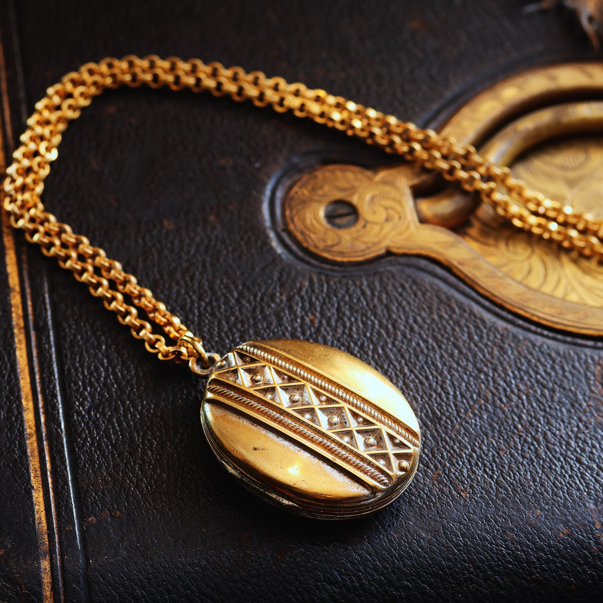 Statement Antique Victorian Locket & Chain
