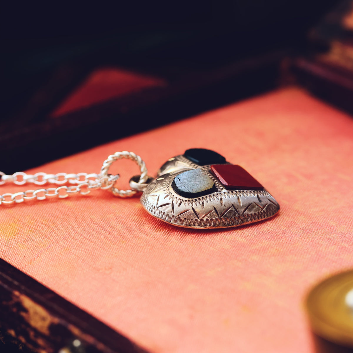 Antique Victorian Scottish Agate Heart Pendant