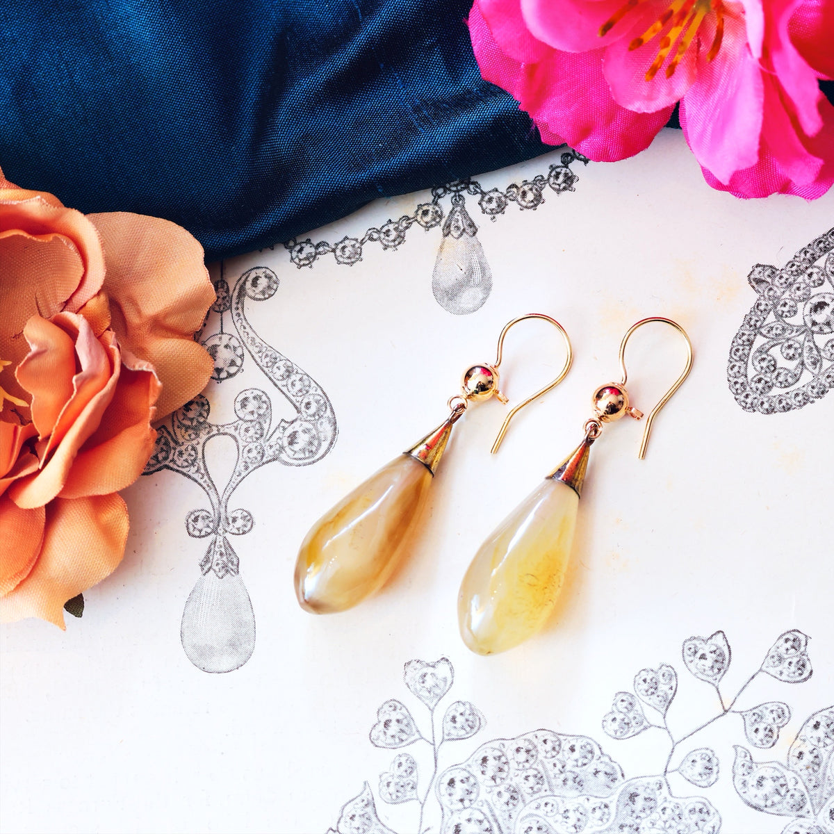 Antique Victorian Swirled Agate Drop Earrings