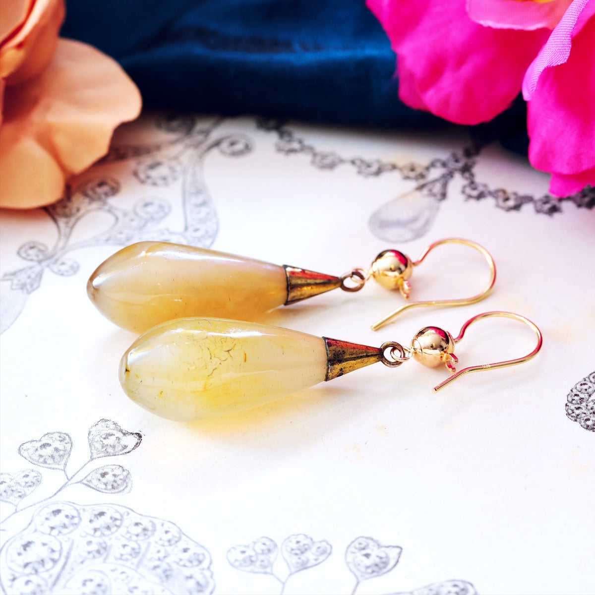 Antique Victorian Swirled Agate Drop Earrings