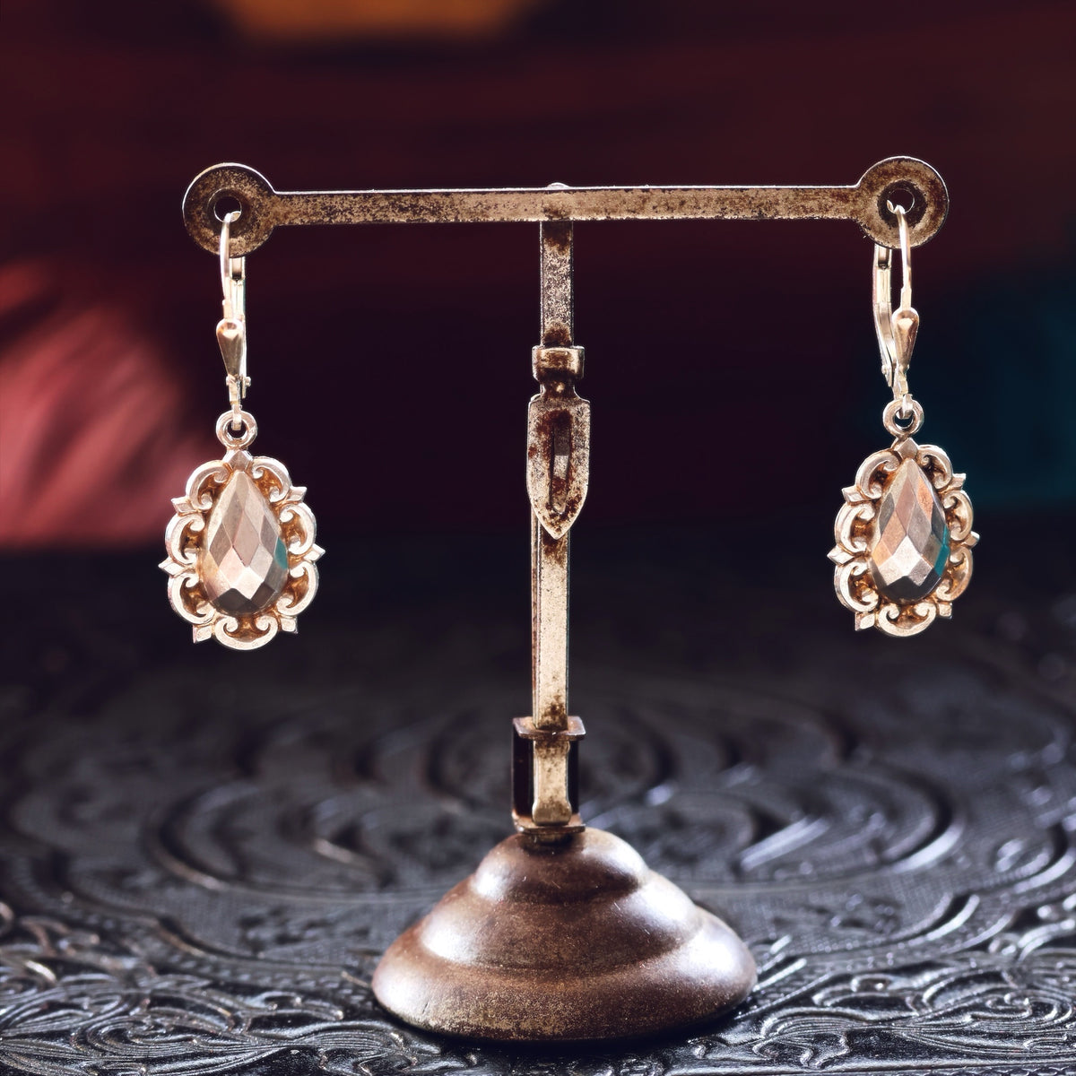 Adorable Victorian Silver Faceted Drop Earrings