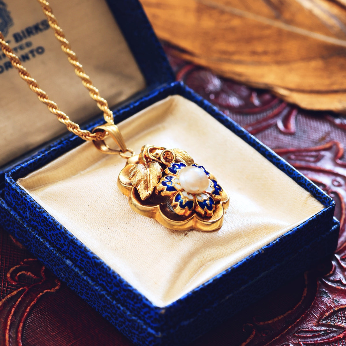 Dreamy Antique Wild Pearl Enamel Blossom Pendant