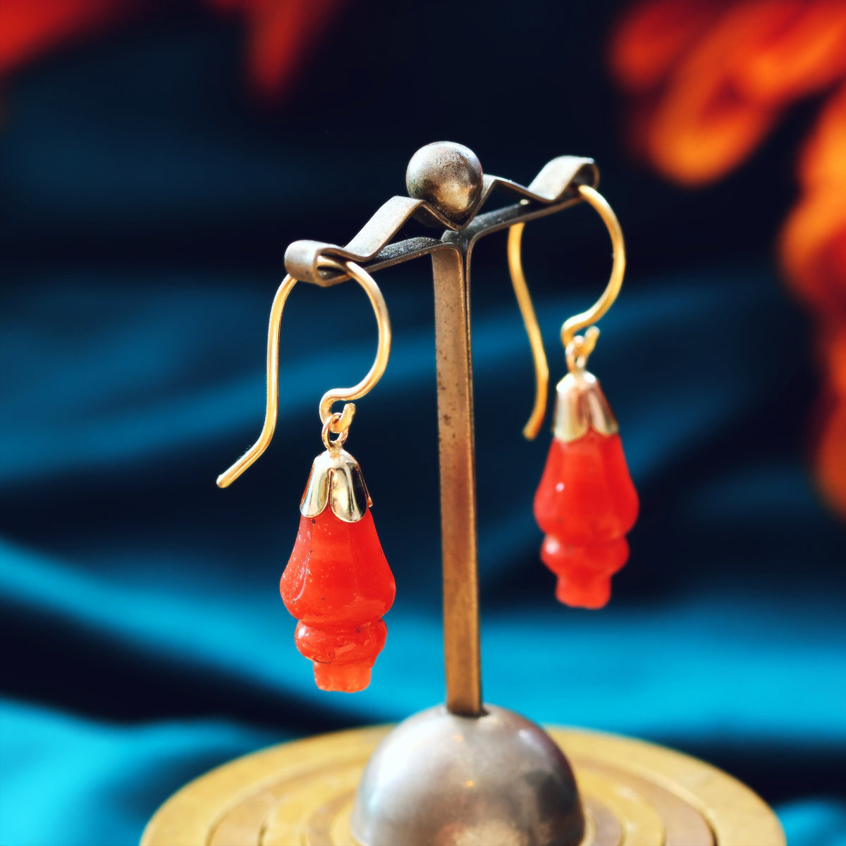 Vintage Scottish Russet Carnelian Drop Earrings