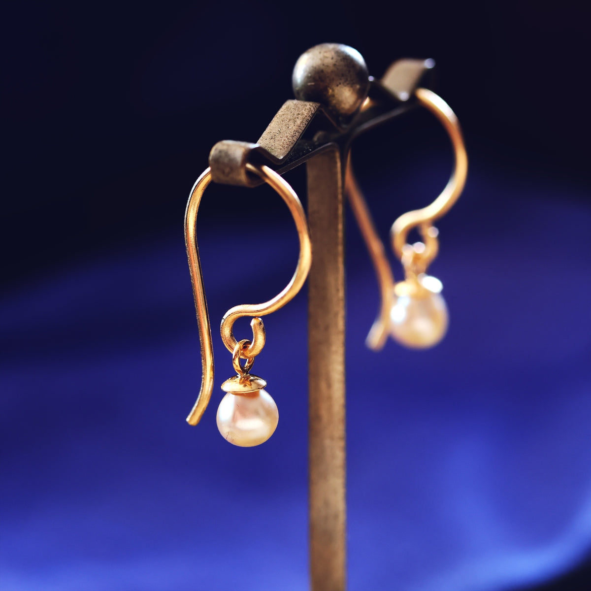 Cute Natural Saltwater Pearl Earrings