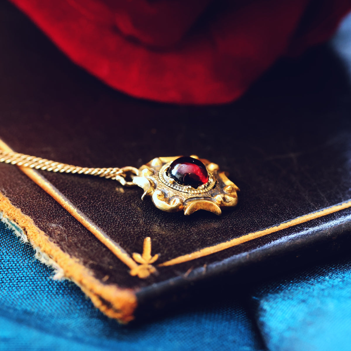Bewitching Victorian Gothic! Garnet Pendant