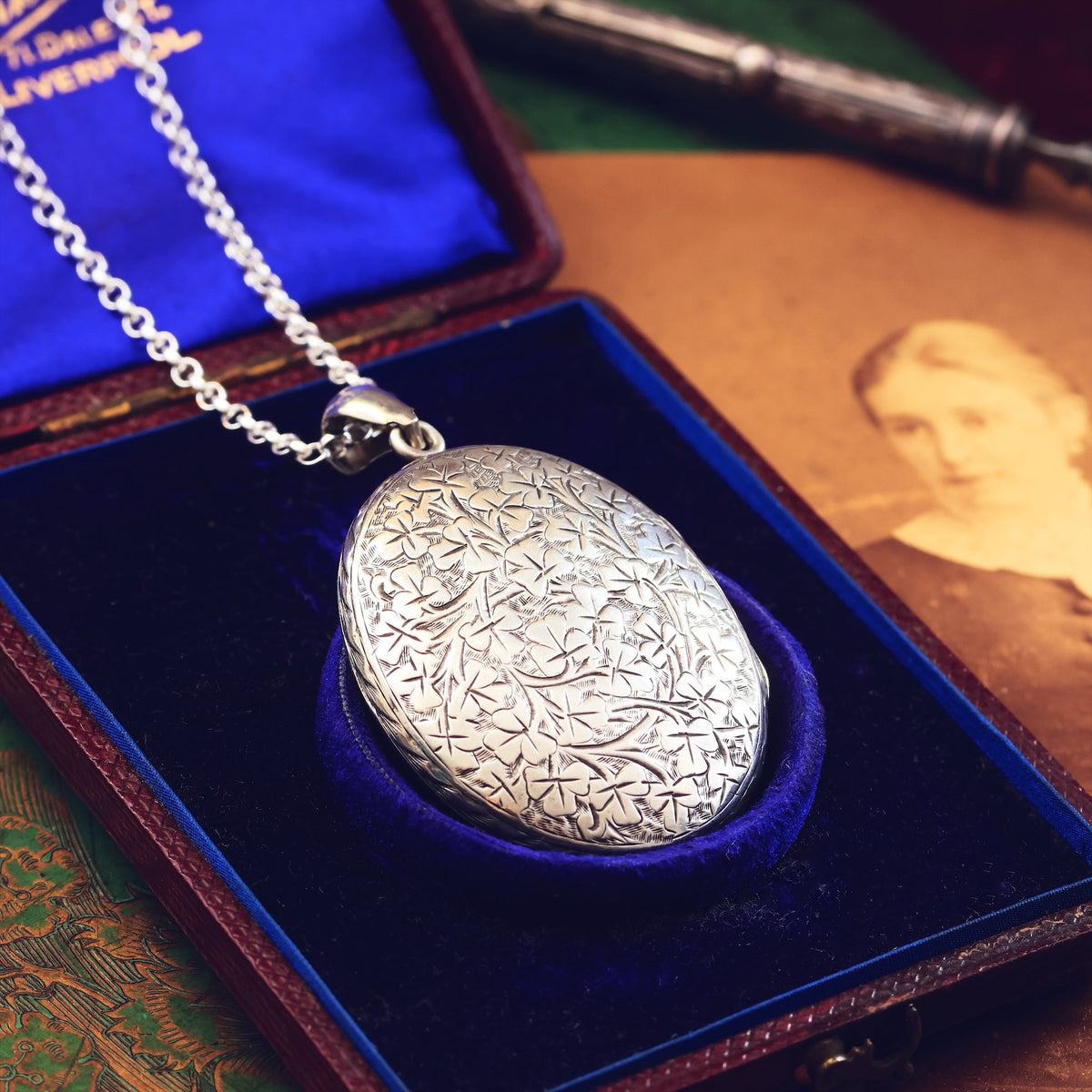 Beautiful Antique Silver 'Shamrocks' Locket