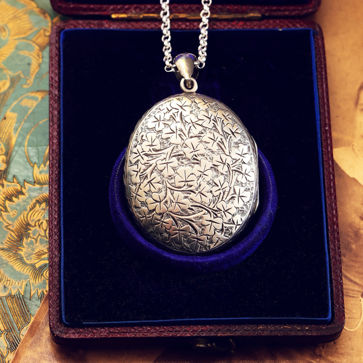 Beautiful Antique Silver 'Shamrocks' Locket