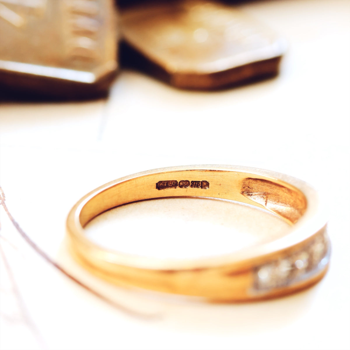 Contemporary Yellow Gold Brilliant-Cut Diamond Band
