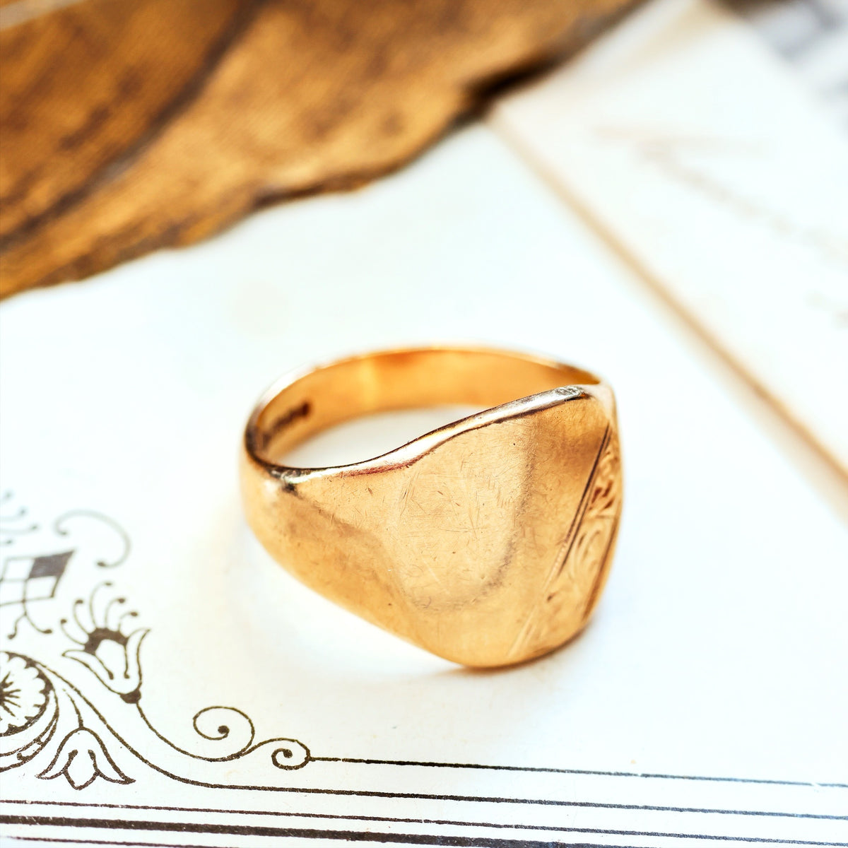Date 1962 Vintage 9ct Gold Signet Ring