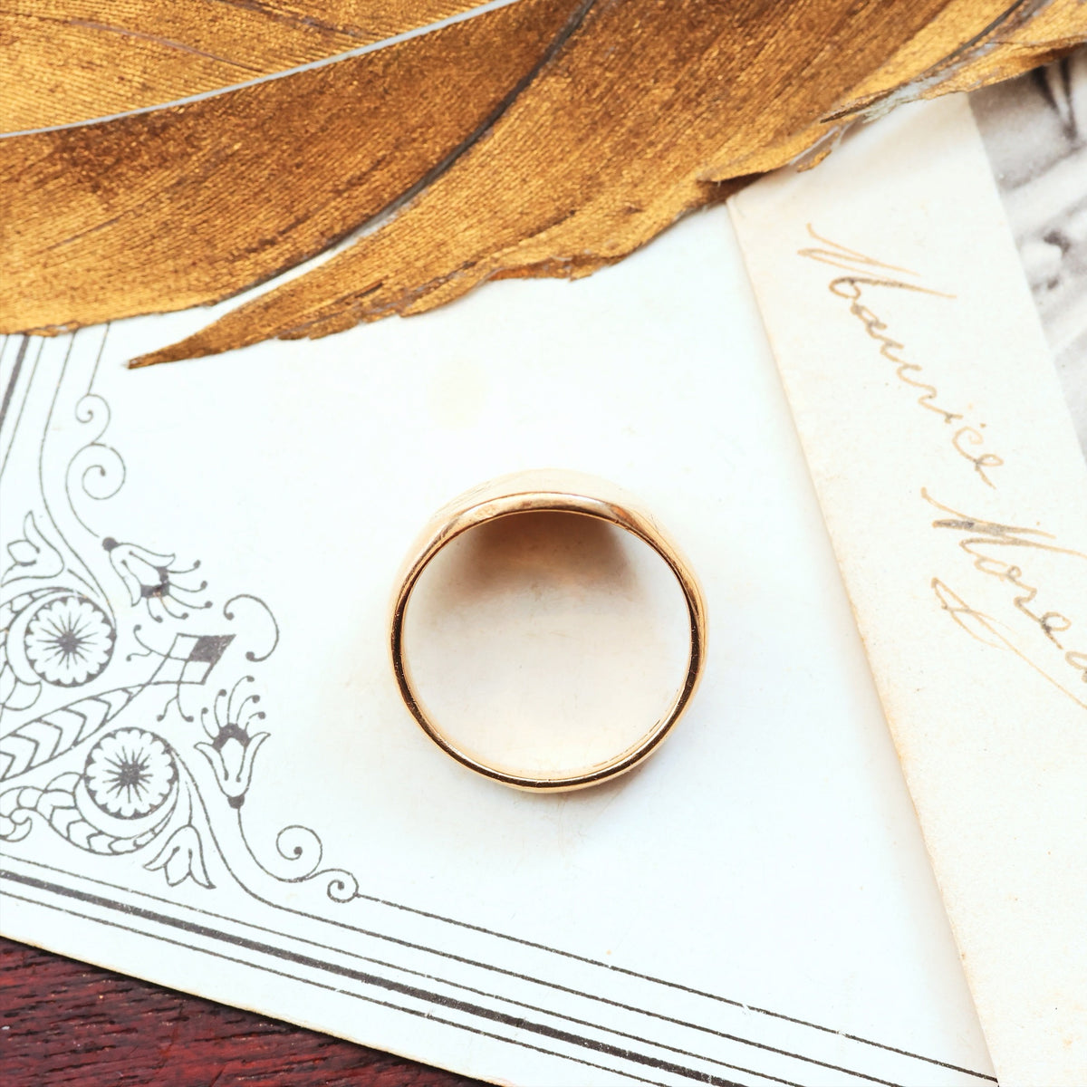 Date 1962 Vintage 9ct Gold Signet Ring