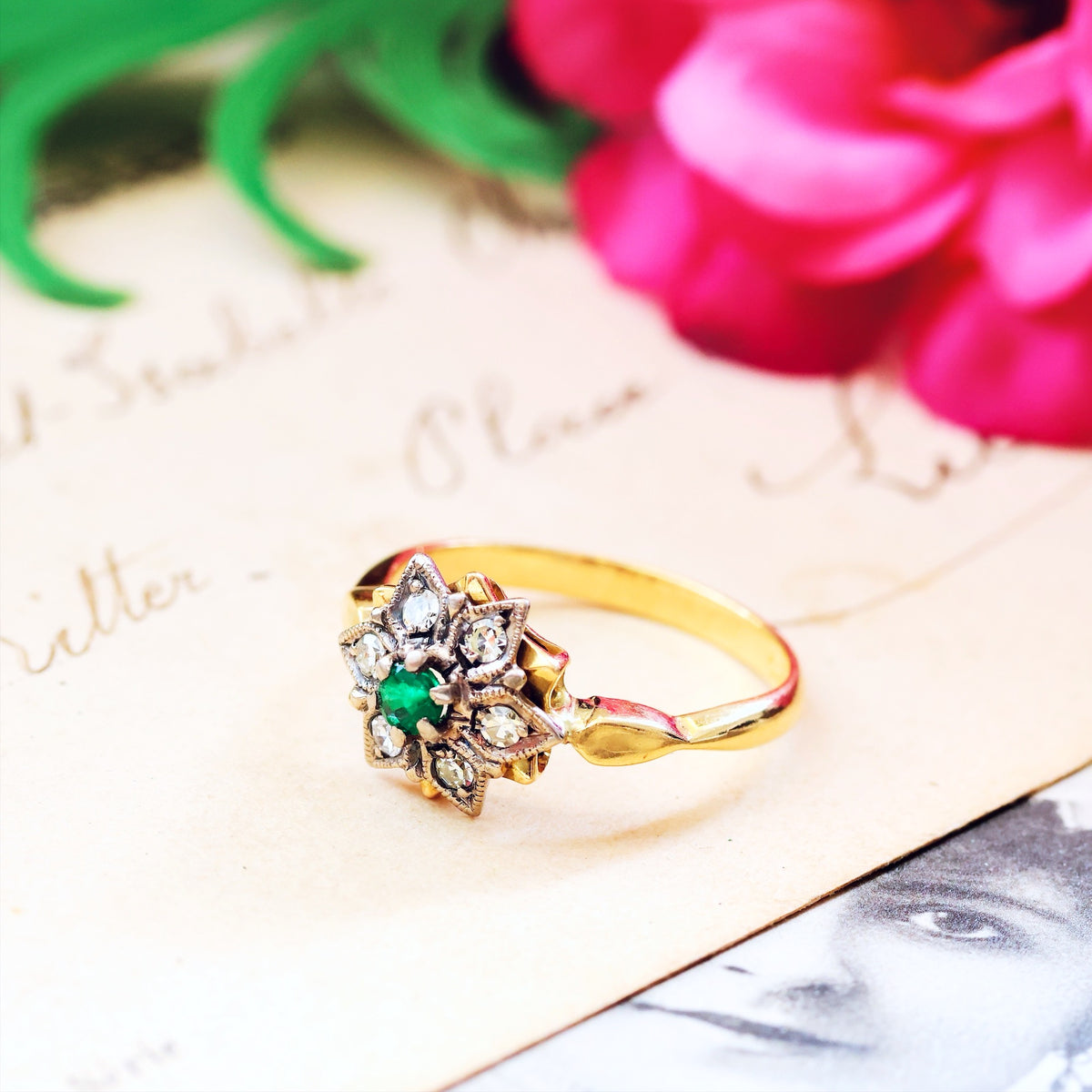 Date 1971 Vintage Emerald & Diamond Floral Engagement Ring